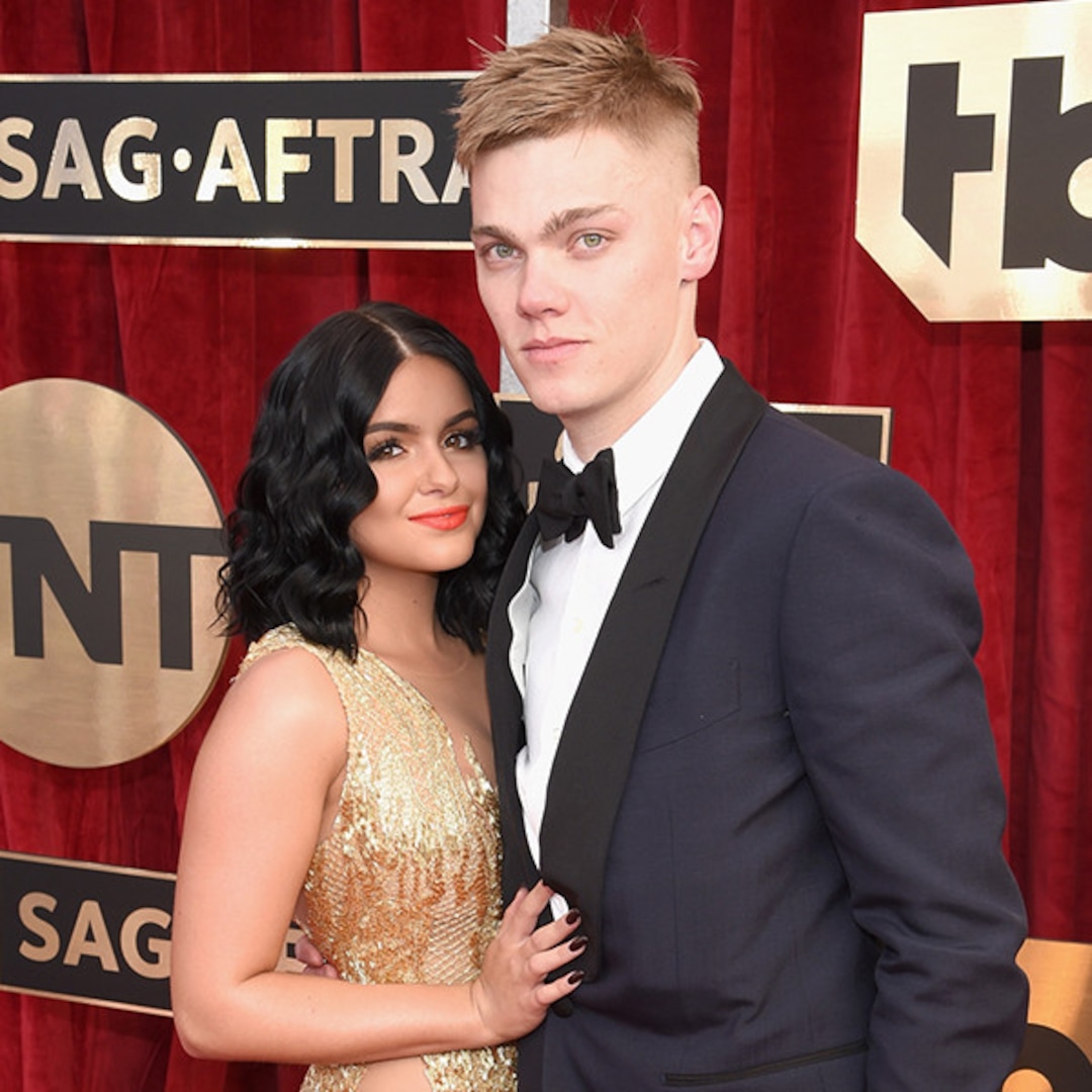 Ariel Winter Is Living With Levi Meaden and Gets to Kiss the Cook - E